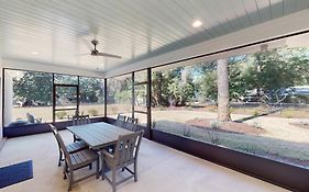 Sand Dollar Lodge Home